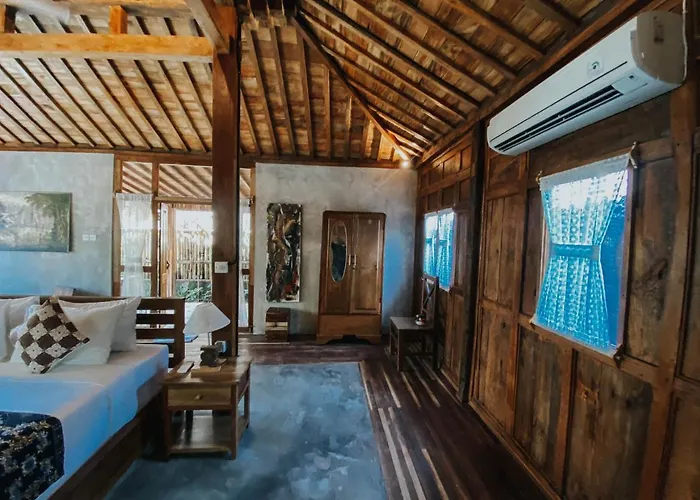 Sarini Villa *