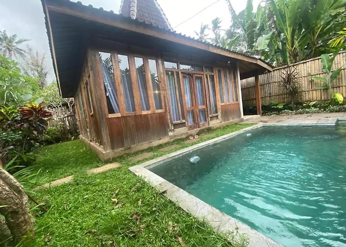 Villa Sarini Blahbatu