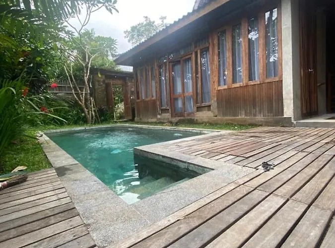 Villa Sarini Blahbatu